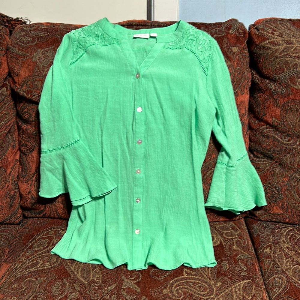 Creamy Green Kim Roger’s Small Top